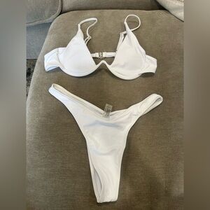 White Women's Two-Piece Bikini Set - Classic Scoop Top & High-Cut Bottom size L